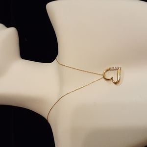 10k yellow gold Diamond heart necklace